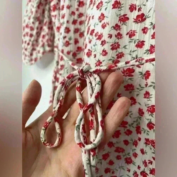 Billabong Red & White Floral Midi Dress XS V-Neck Garden Girl Euro Summer Dress - Picture 13 of 16